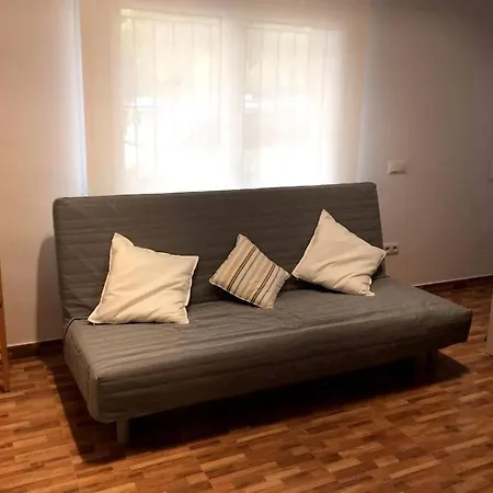 Girona's Ground Floor At The Price! Perfect Familiy Holidays Apartment Girona